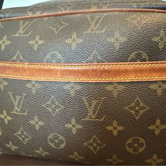 Vintage Louis Vuitton Reporter with COA - Picture 3 of 10